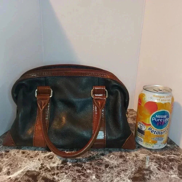 Danier | Super Cute Mini Handbag Black  and Brown Leather with Silver Hardware - Picture 16 of 16